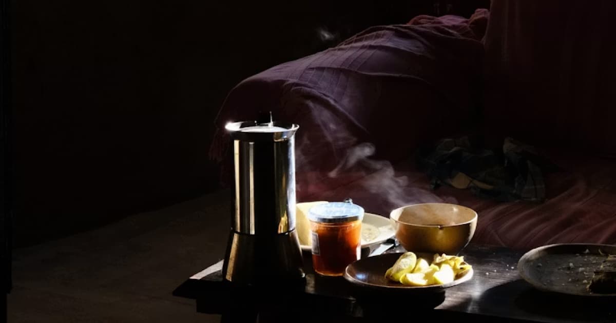 Date night ideas at home that actually feel like a date