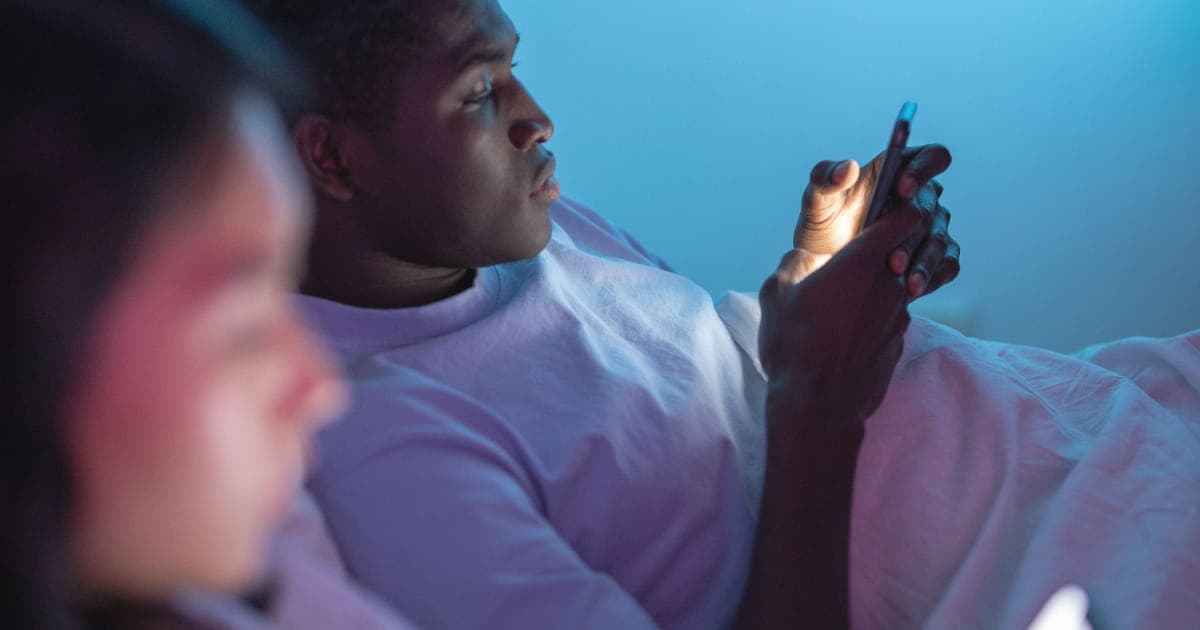 Signs you're in a relationship rut (and how to get out)